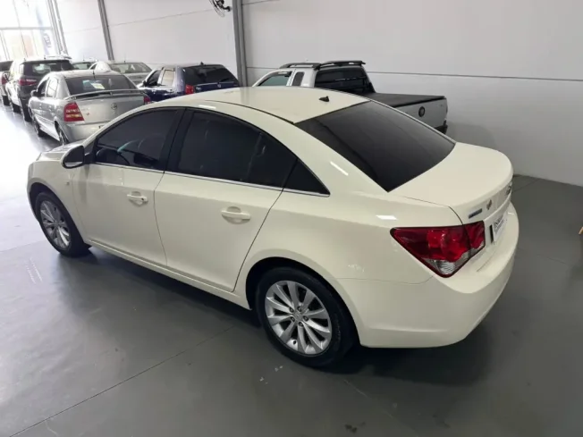 CHEVROLET Cruze Sedan 1.8 16V 4P LT ECOTEC FLEX AUTOMTICO