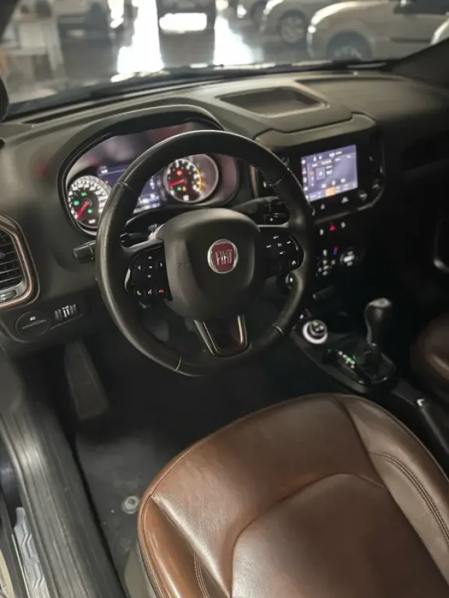 FIAT Toro 2.0 16V 4P 4WD RANCH TURBO DIESEL AUTOMTICO