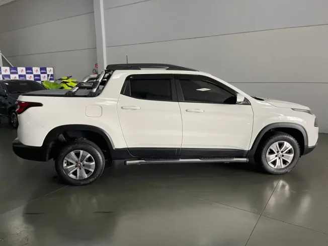 FIAT Toro 1.8 16V 4P FLEX FREEDOM AUTOMTICO