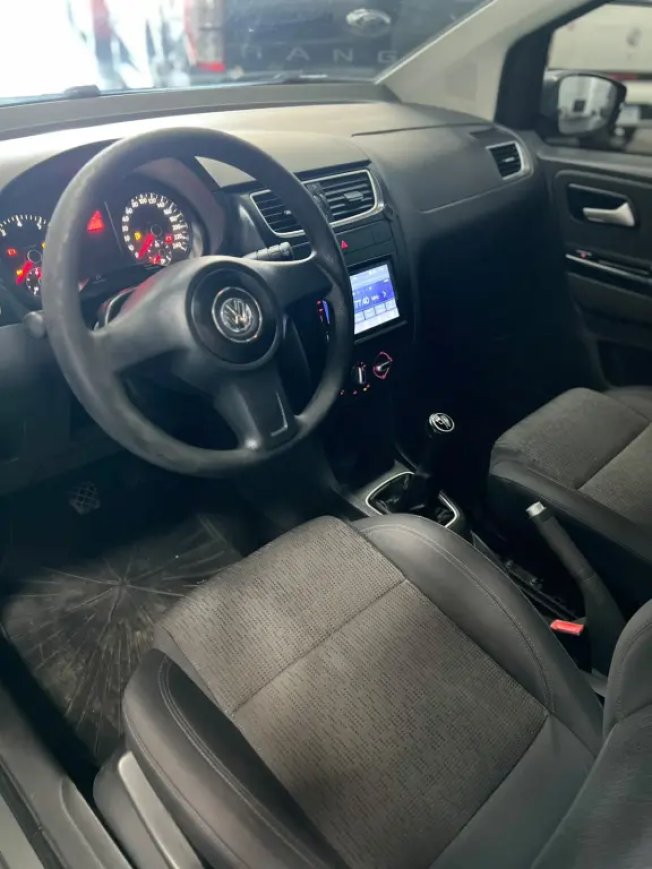VOLKSWAGEN Fox 1.6 4P FLEX