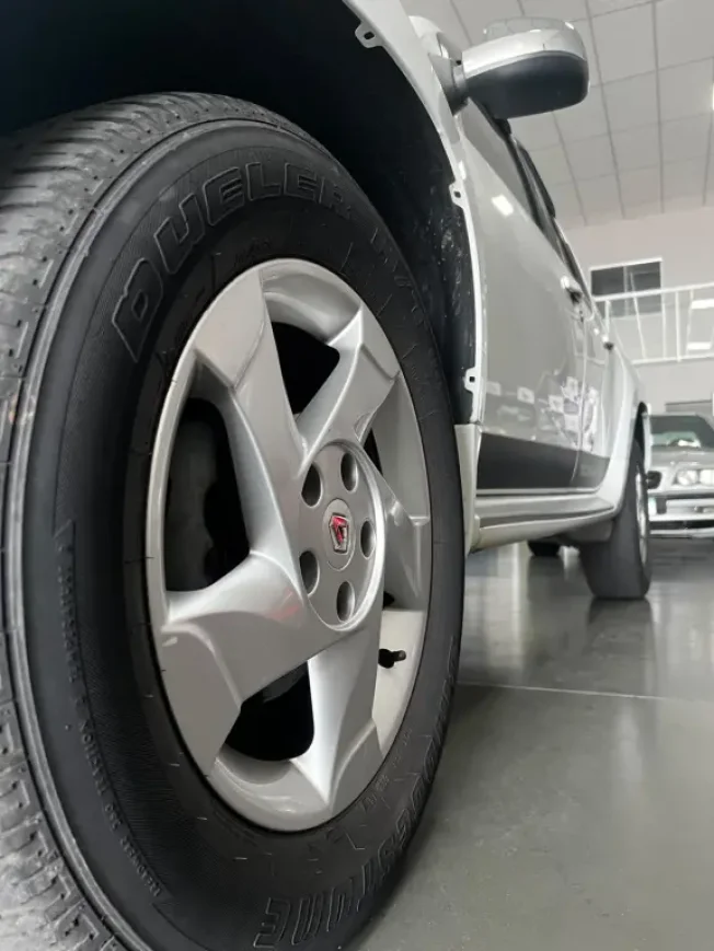 RENAULT Duster 2.0 16V 4P FLEX TECH ROAD AUTOM�TICO