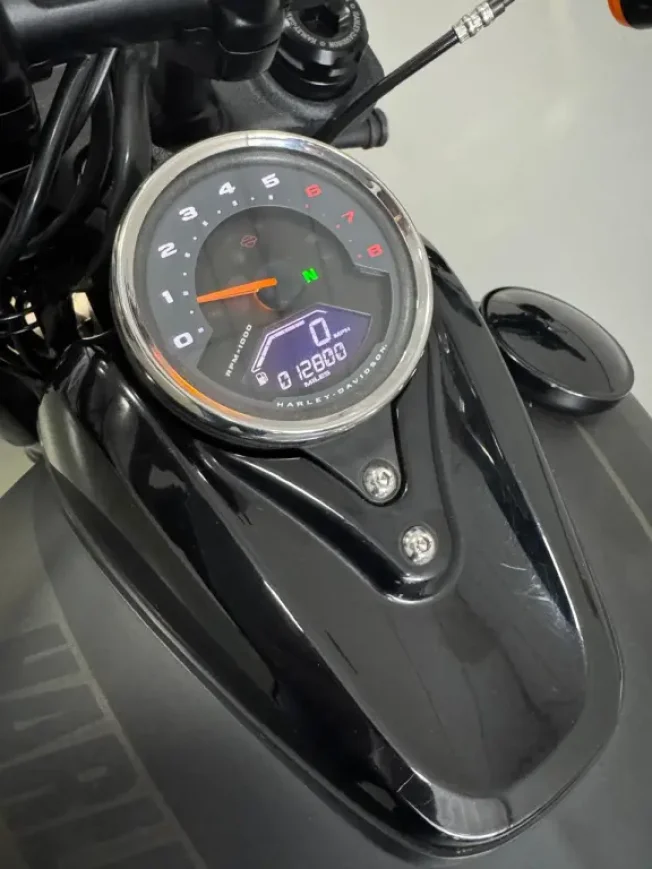 HARLEY DAVIDSON Softail Fat Bob 1800