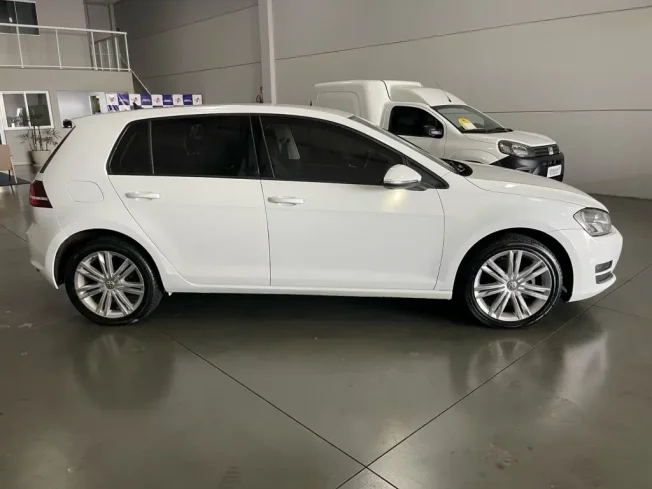 VOLKSWAGEN Golf 1.4 16V 4P FLEX TSI HIGHLINE AUTOMTICO