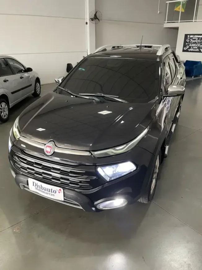 FIAT Toro 2.0 16V 4P 4WD RANCH TURBO DIESEL AUTOMTICO