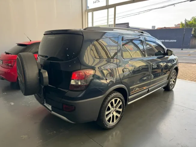 CHEVROLET Spin 1.8 4P FLEX ACTIV5 AUTOM�TICO