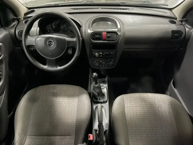 CHEVROLET Corsa Hatch 1.0 4P MAXX