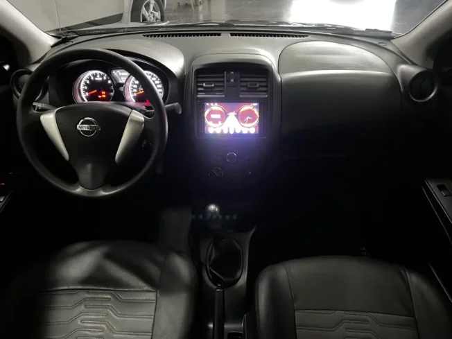 NISSAN Versa Sedan 1.6 16V 4P FLEXSTART V-DRIVE