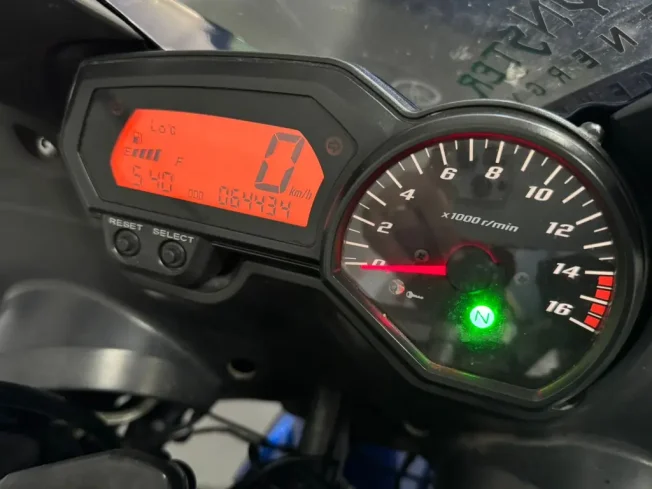 YAMAHA FZ6 Fazer 600 S