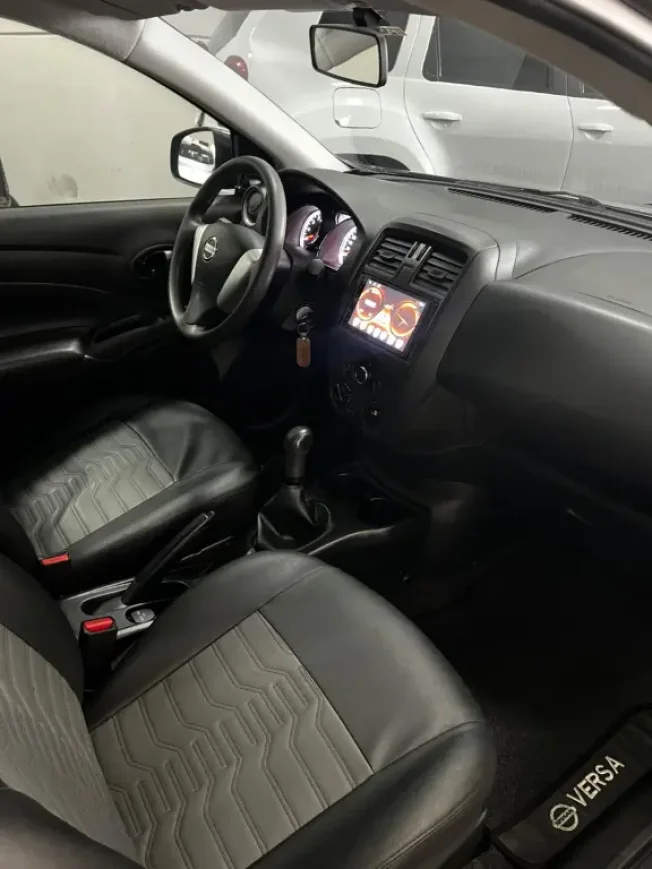 NISSAN Versa Sedan 1.6 16V 4P FLEXSTART V-DRIVE