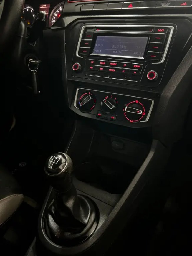 VOLKSWAGEN Saveiro 1.6 G7 CABINE ESTENDIDA PEPPER FLEX
