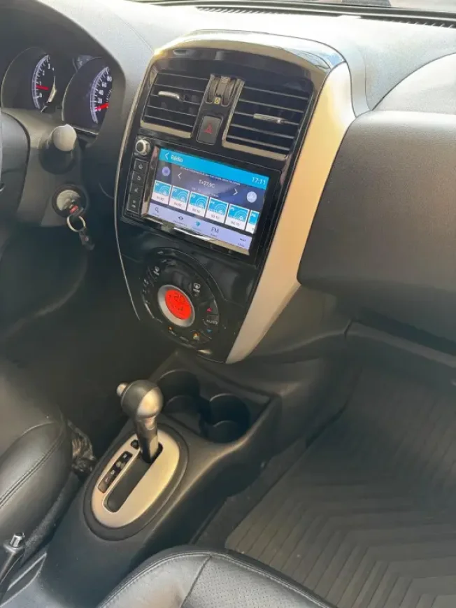 NISSAN Versa Sedan 1.6 16V 4P SL FLEX XTRONIC AUTOM�TICO CVT