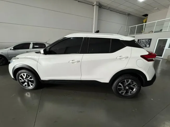 NISSAN Kicks 1.6 16V 4P FLEXSTART S DIRECT X-TRONIC AUTOM�TICO CVT