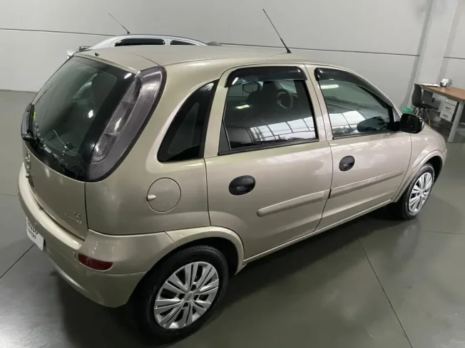 CHEVROLET Corsa Hatch 1.0 4P MAXX