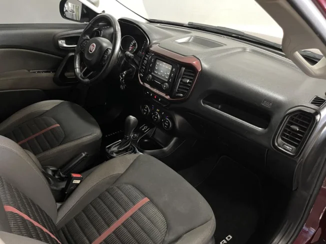 FIAT Toro 1.8 16V 4P FLEX FREEDOM AUTOMTICO