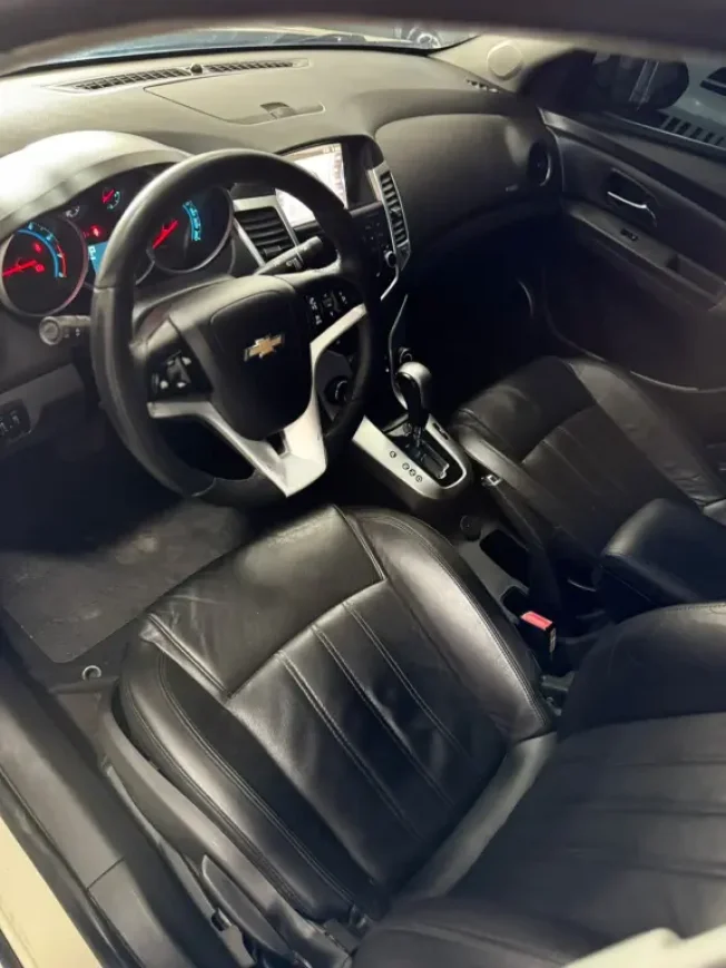CHEVROLET Cruze Sedan 1.8 16V 4P LT ECOTEC FLEX AUTOMTICO
