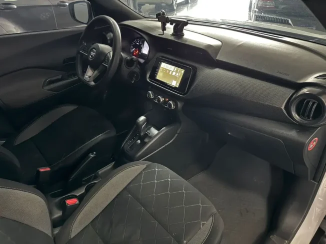 NISSAN Kicks 1.6 16V 4P FLEXSTART S DIRECT X-TRONIC AUTOM�TICO CVT