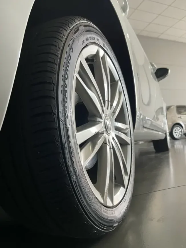 VOLKSWAGEN Golf 1.4 16V 4P FLEX TSI HIGHLINE AUTOMTICO