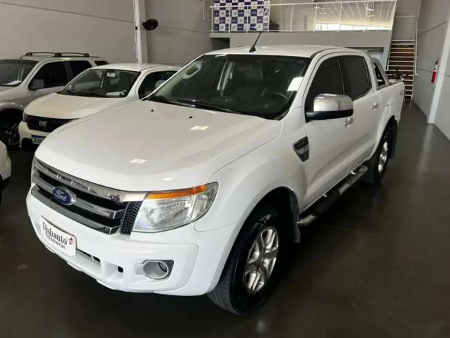 FORD Ranger 3.2 20V XLT 4X4 CABINE DUPLA TURBO DIESEL AUTOM�TICO
