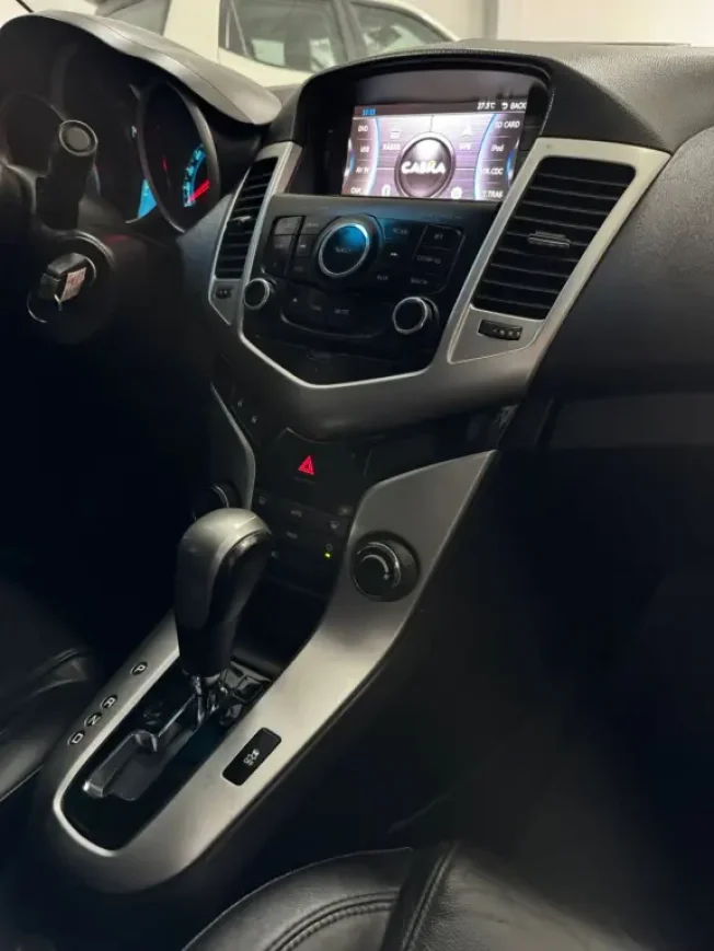 CHEVROLET Cruze Sedan 1.8 16V 4P LT ECOTEC FLEX AUTOMTICO