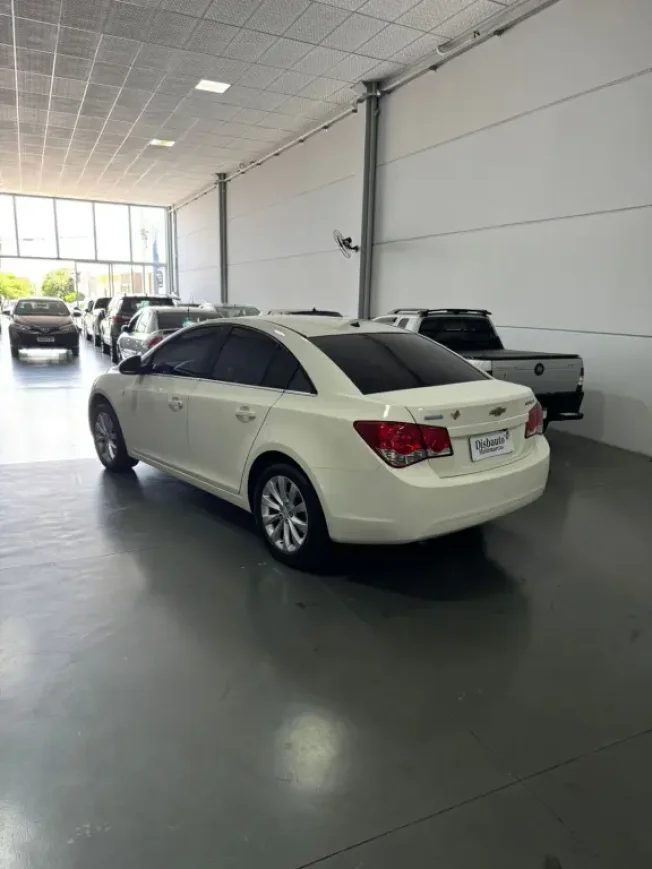 CHEVROLET Cruze Sedan 1.8 16V 4P LT ECOTEC FLEX AUTOMTICO