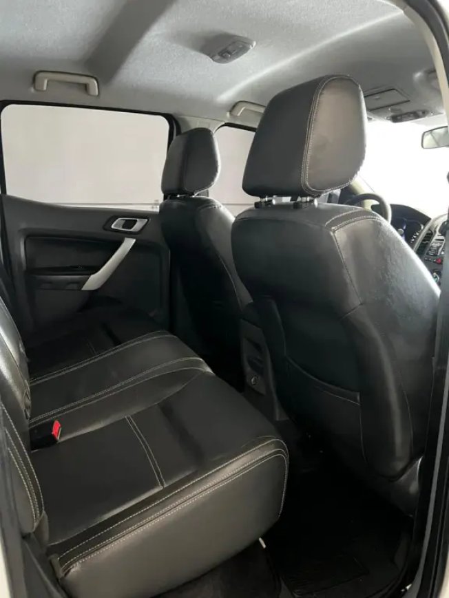 FORD Ranger 3.2 20V XLT 4X4 CABINE DUPLA TURBO DIESEL AUTOM�TICO