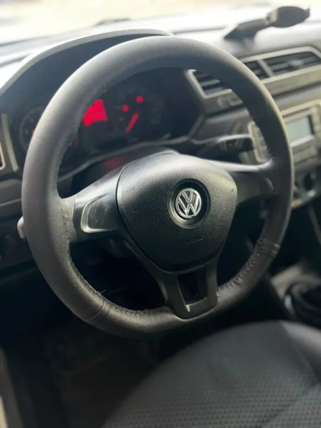 VOLKSWAGEN Gol 1.6 4P FLEX MSI