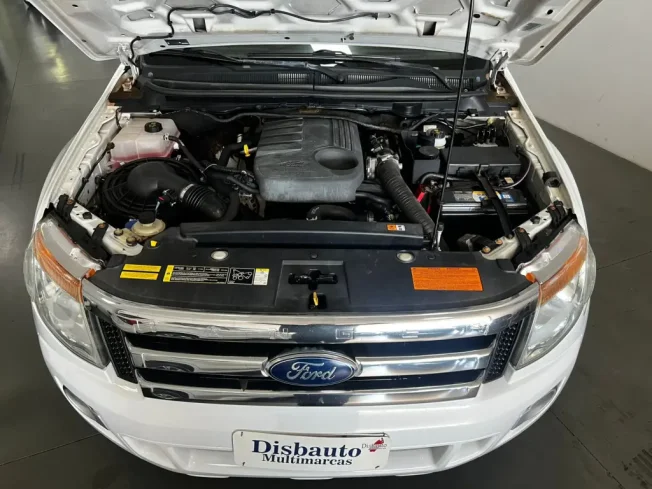 FORD Ranger 3.2 20V XLT 4X4 CABINE DUPLA TURBO DIESEL AUTOM�TICO