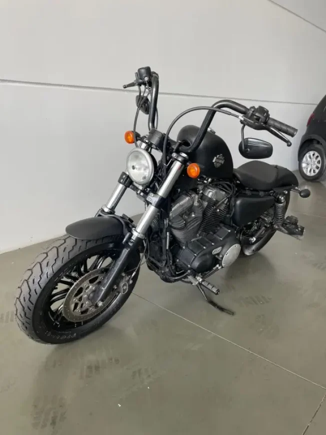HARLEY DAVIDSON Sportster XL 1200 FORTY EIGHT