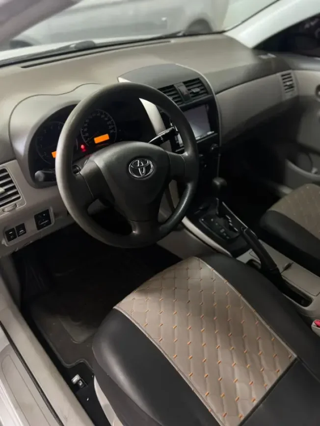 TOYOTA Corolla 1.6 16V 4P XLI AUTOM�TICO