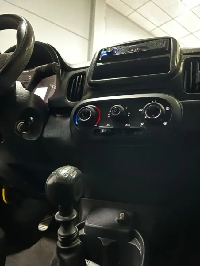 FIAT Mobi 1.0 4P FLEX DRIVE FIRE FLY