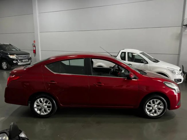 NISSAN Versa Sedan 1.6 16V 4P FLEX SV