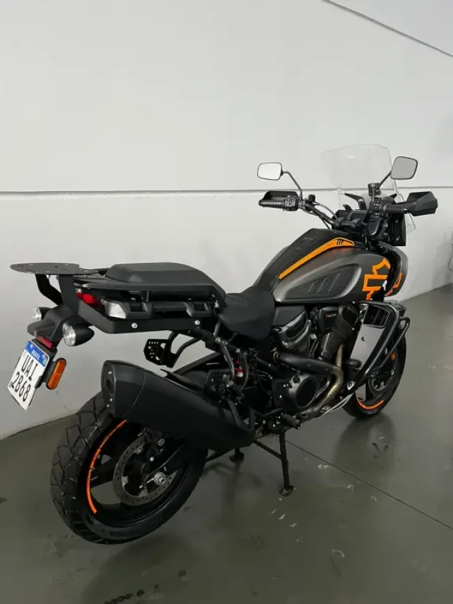 HARLEY DAVIDSON Pan America 1250