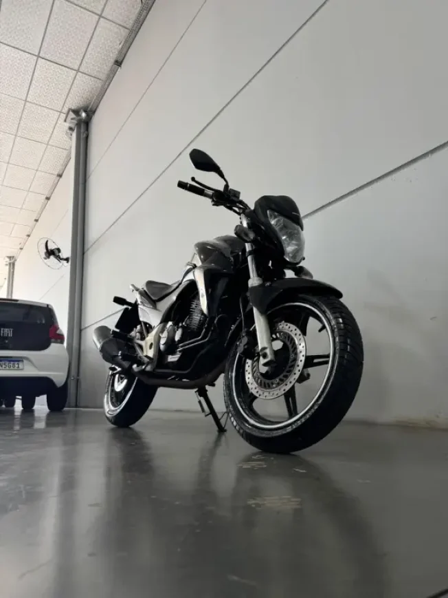 HONDA CB 300 R FLEX
