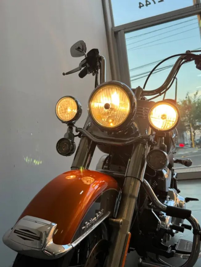 HARLEY DAVIDSON Softail Heritage Classic 1600