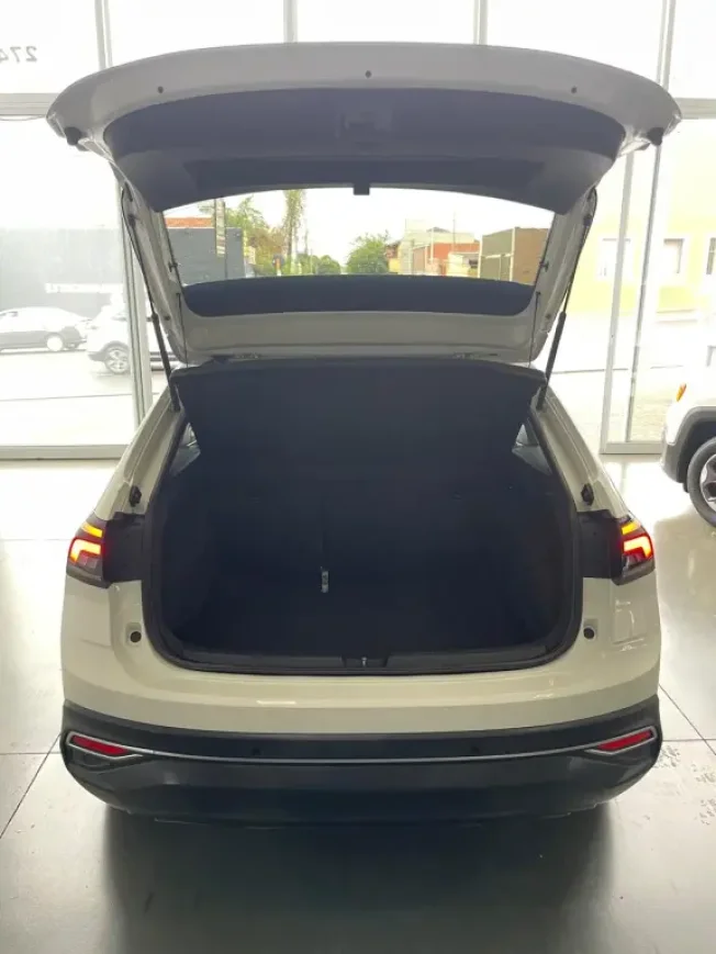 VOLKSWAGEN Nivus 1.0 4P FLEX 200 TSI COMFORTLINE TURBO AUTOMTICO