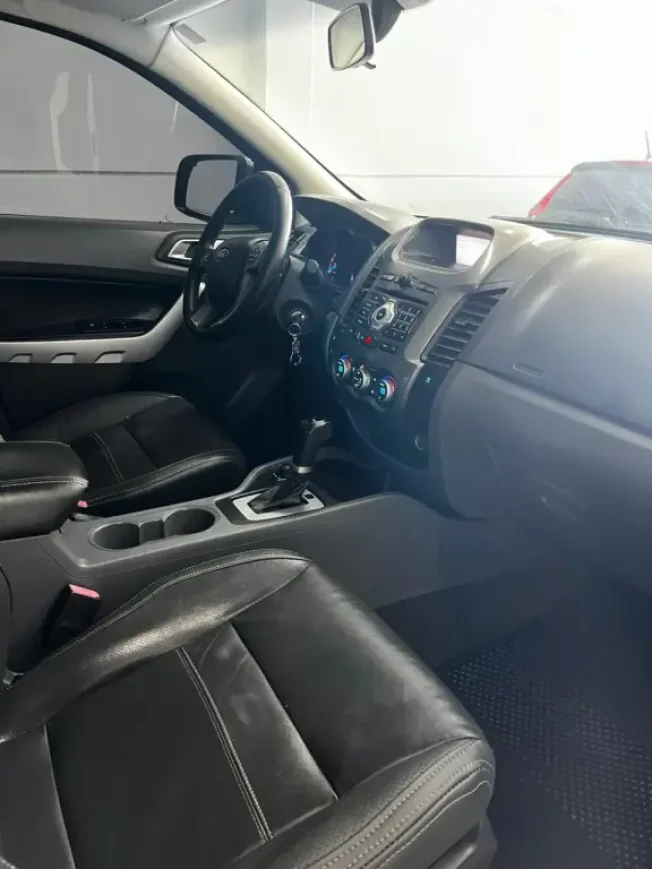 FORD Ranger 3.2 20V XLT 4X4 CABINE DUPLA TURBO DIESEL AUTOM�TICO
