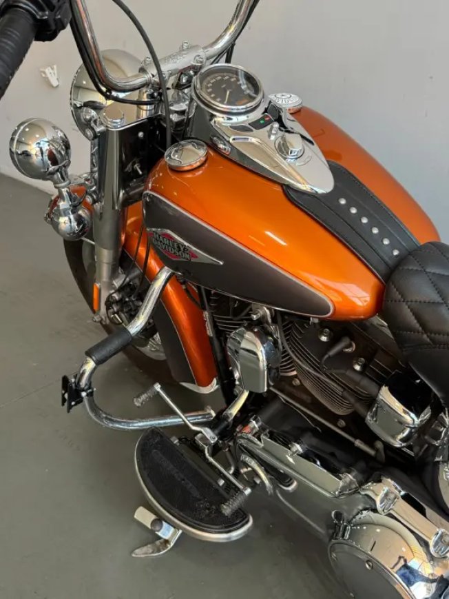 HARLEY DAVIDSON Softail Heritage Classic 1600