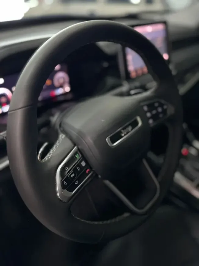 JEEP Commander 1.3 16V 4P FLEX T270 LONGITUDE TURBO AUTOMTICO