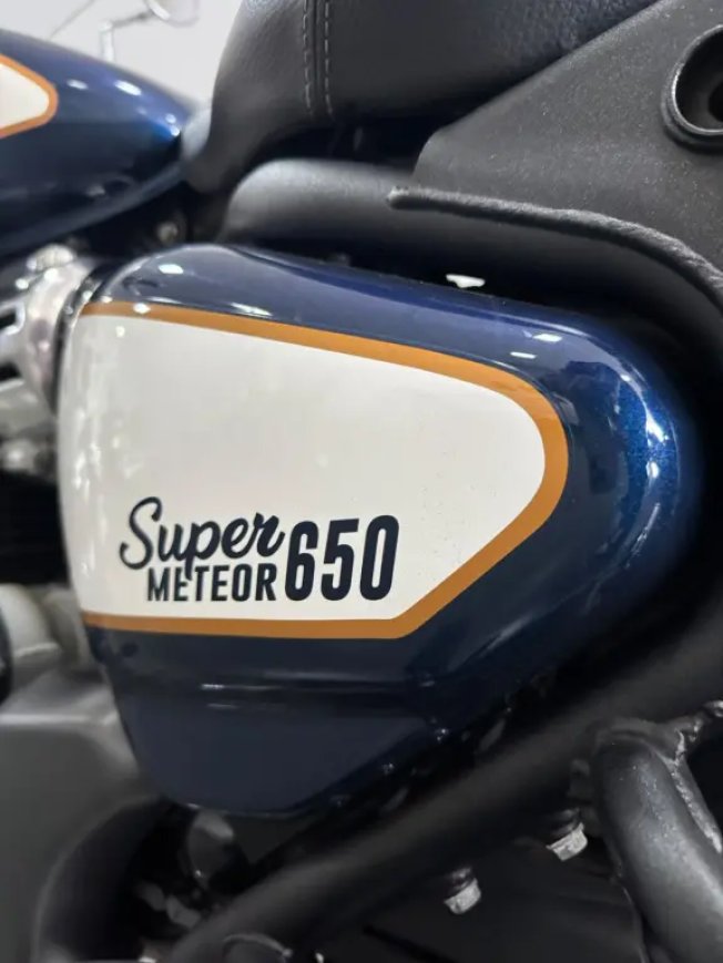 ROYAL ENFIELD Super Meteor 650 INTERESTELLAR