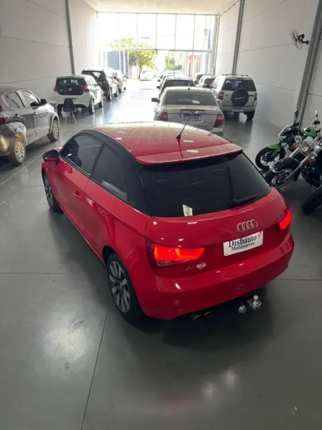 AUDI A1 1.4 16V 4P TFSI SPORTBACK ATRACTION S-TRONIC AUTOM�TICO