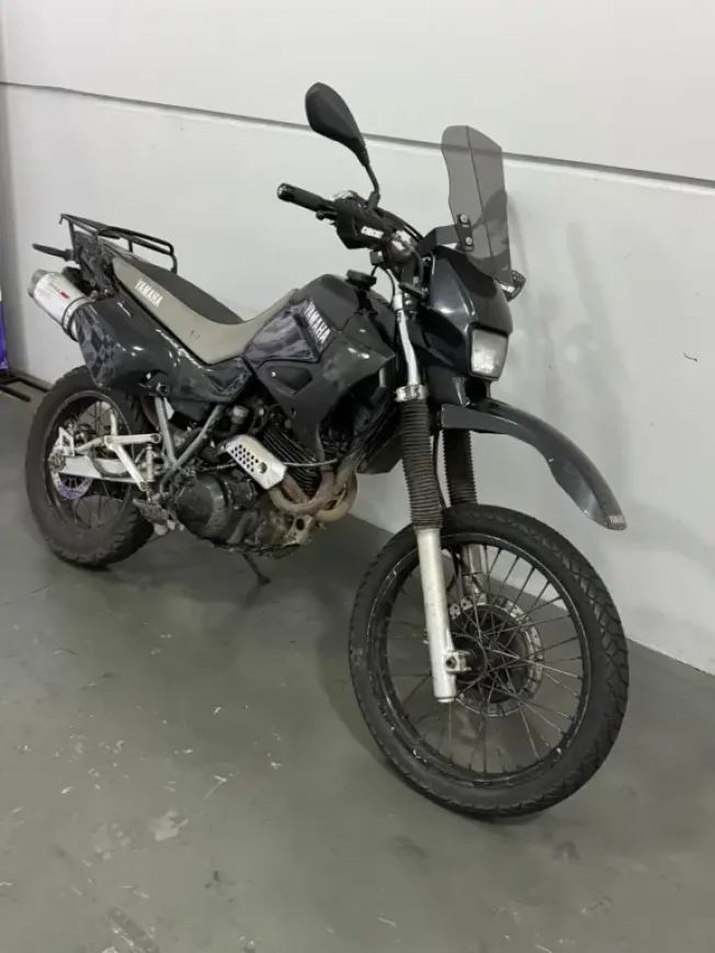 YAMAHA XT 600 E