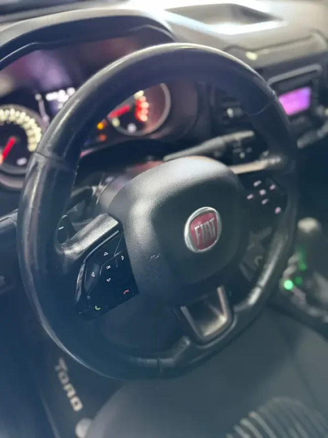 FIAT Toro 2.4 16V 4P FREEDOM MULTIAIR FLEX AUTOMTICO