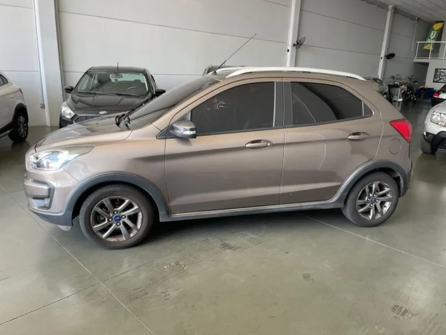 FORD Ka Hatch 1.5 12V 4P FLEX TI-VCT FREESTYLE AUTOMTICO