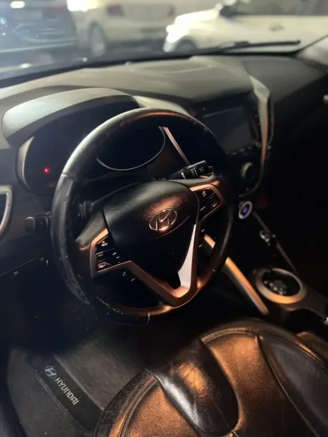 HYUNDAI Veloster 1.6 16V 3P AUTOM�TICO