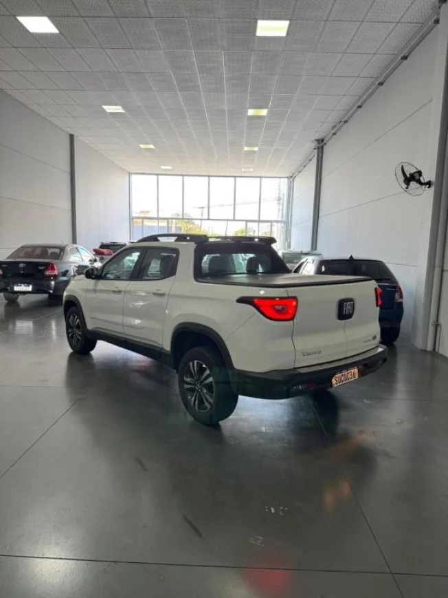 FIAT Toro 1.3 16V 4P FLEX 270 TURBO FREEDOM AUTOMTICO