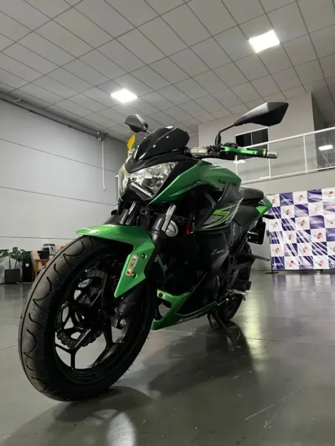 KAWASAKI Z 300 ABS