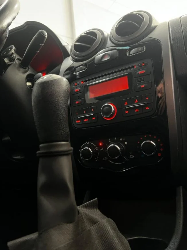 RENAULT Sandero 1.6 16V 4P FLEX SCE EXPRESSION