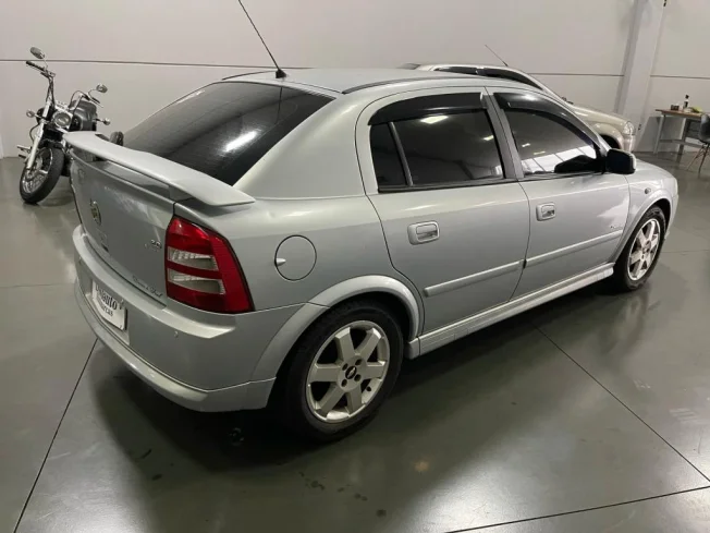 CHEVROLET Astra Hatch 2.0 4P ADVANTAGE  FLEX
