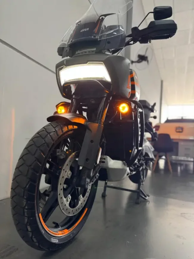 HARLEY DAVIDSON Pan America 1250