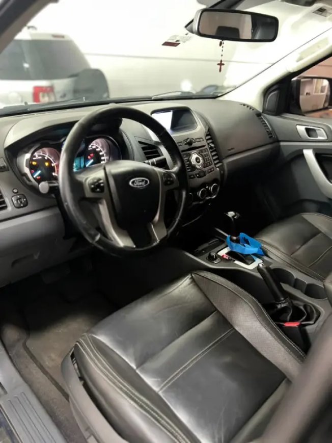 FORD Ranger 3.2 20V CABINE DUPLA 4X4 LIMITED TURBO DIESEL AUTOM�TICO